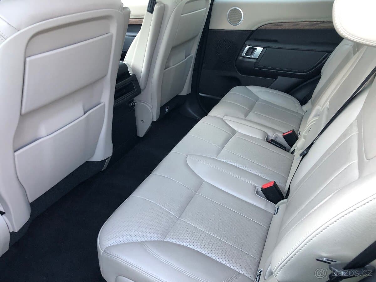 2017 Land Rover DISCOVERY - 10