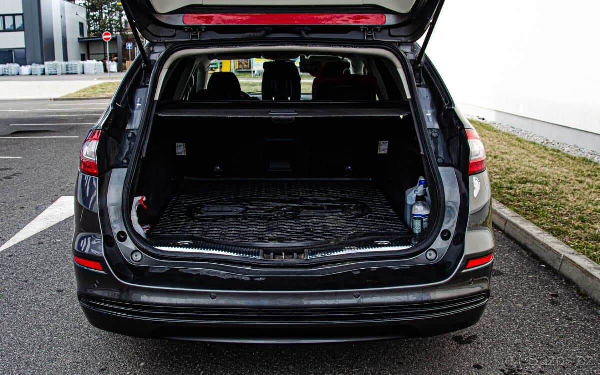 2015 Ford MONDEO - 10