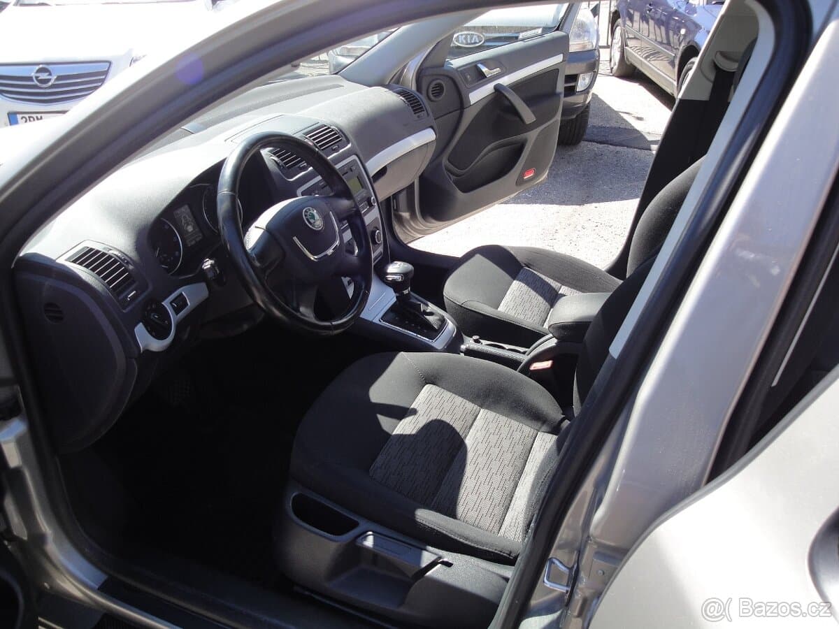 2011 Škoda OCTAVIA - 10