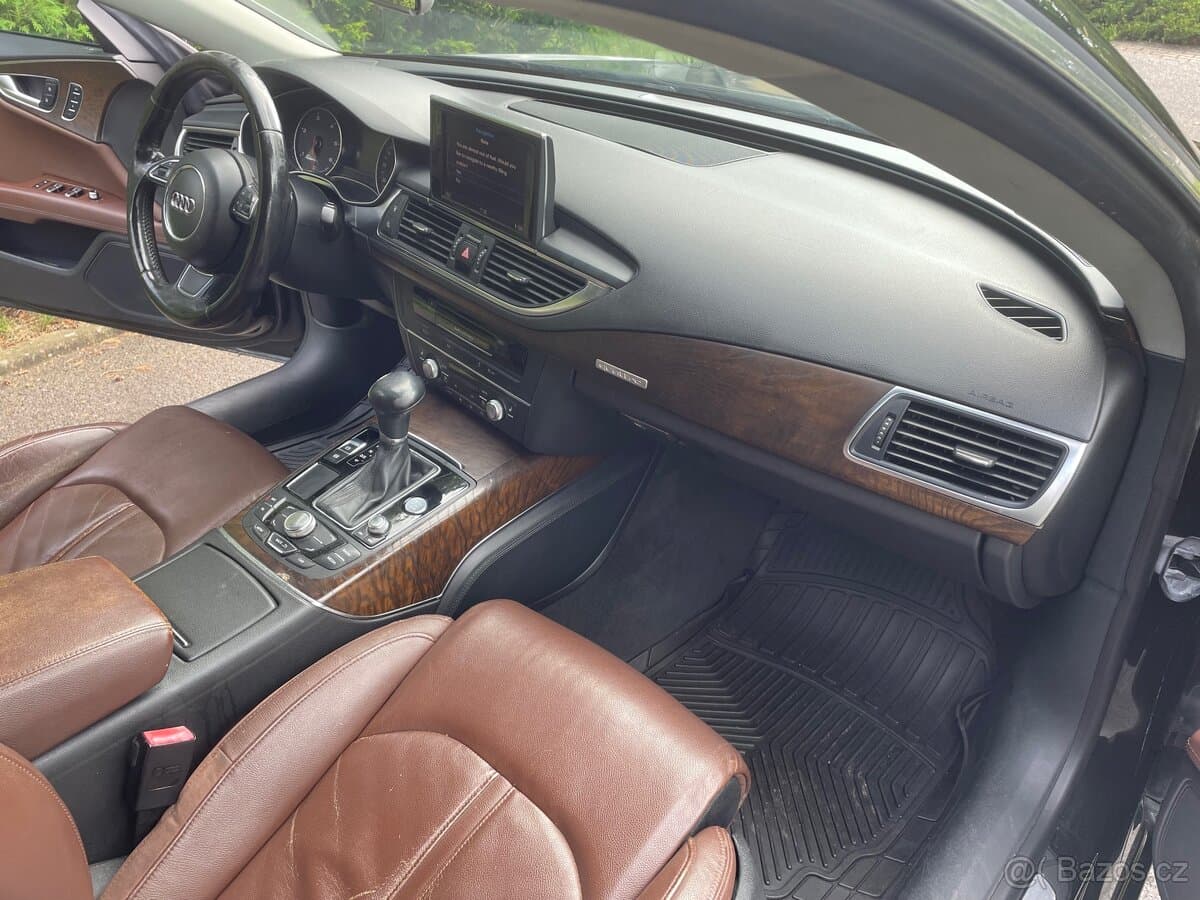2012 Audi A7 - 10