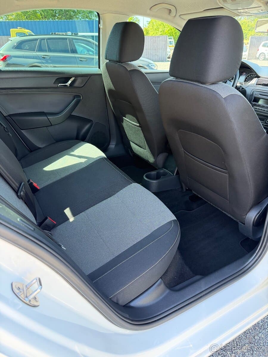 2013 Škoda RAPID - 10