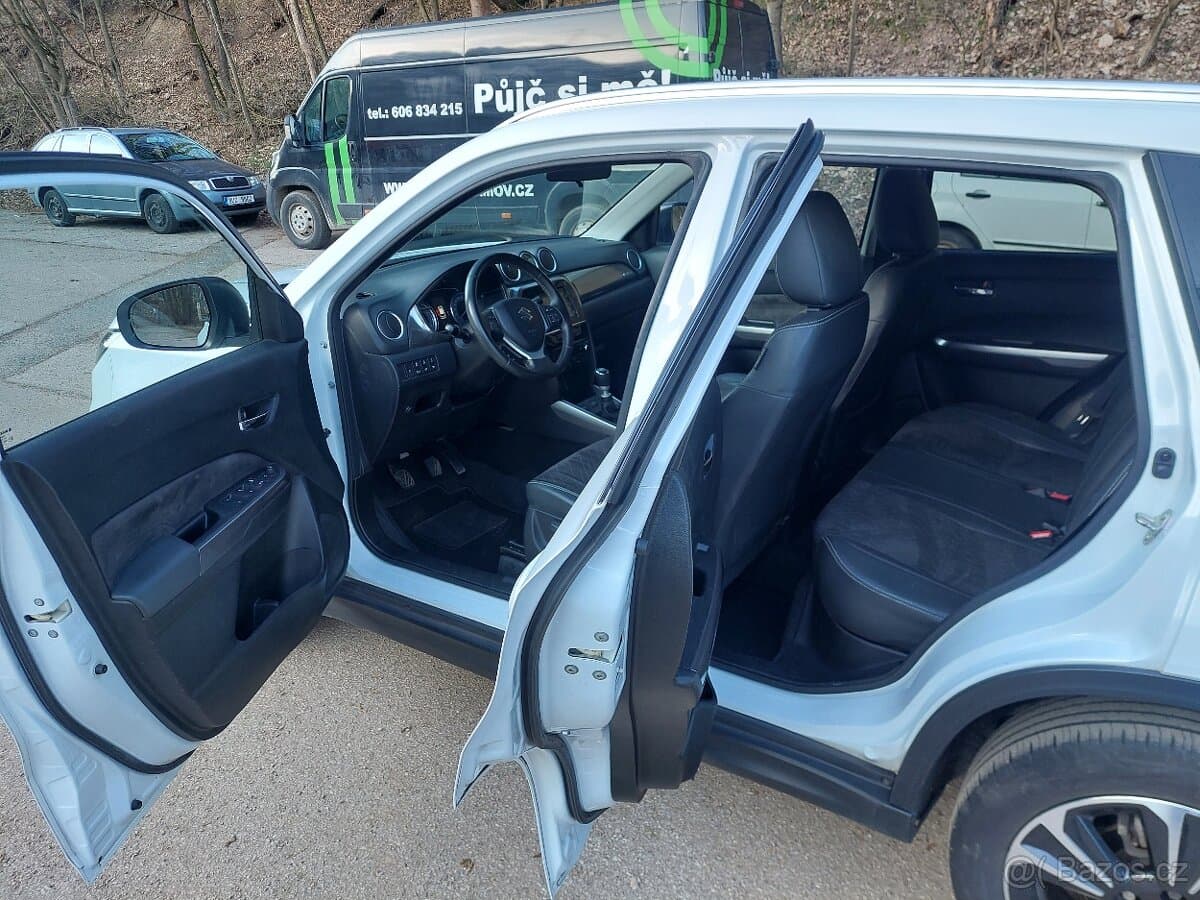 2019 Suzuki VITARA - 10