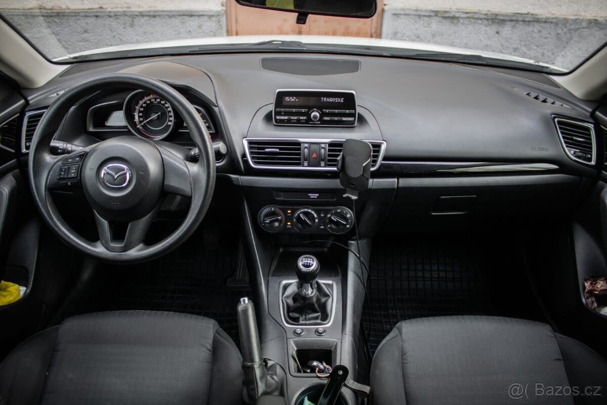 2016 Mazda 3 - 10