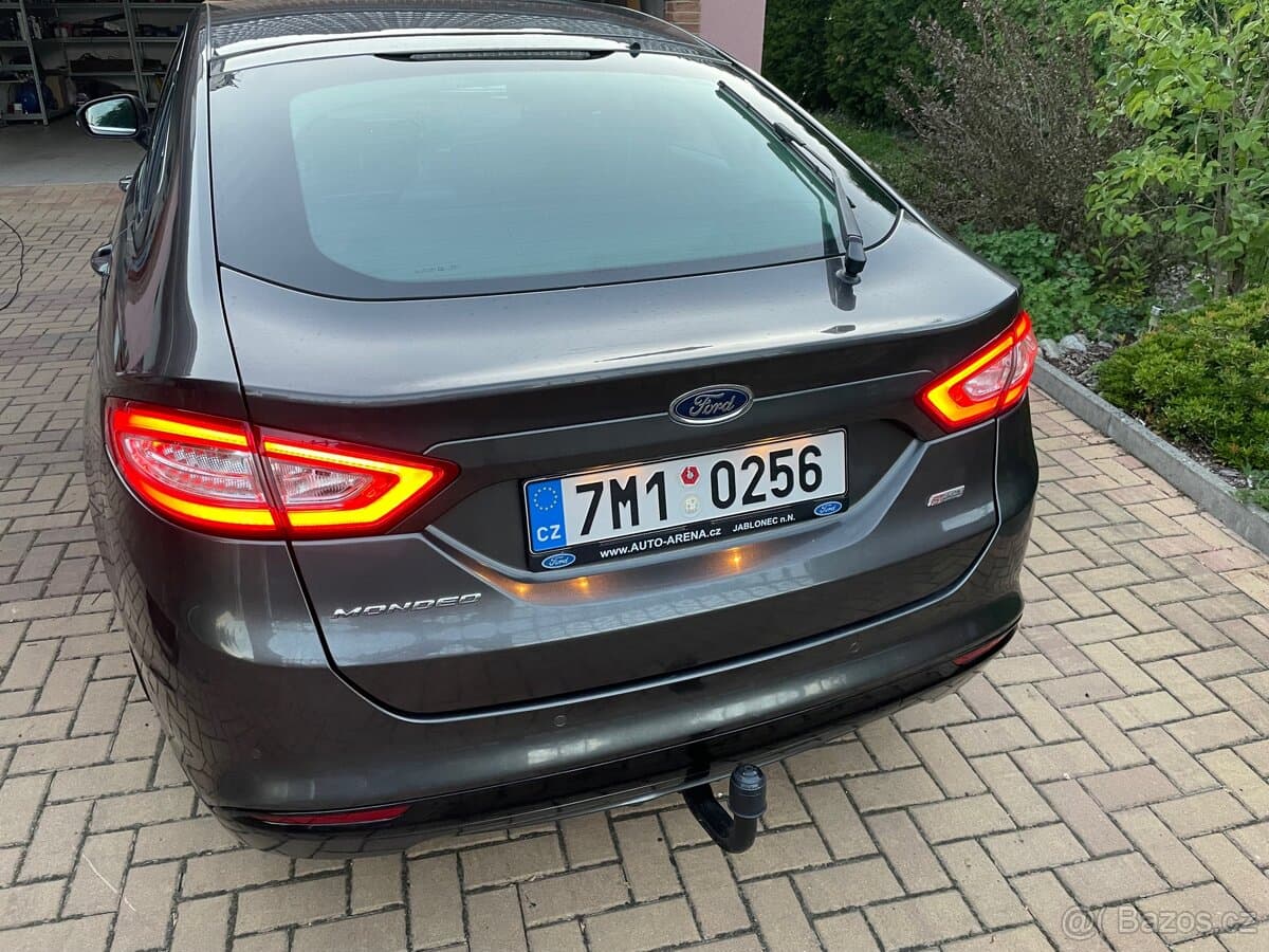 2015 Ford MONDEO - 10