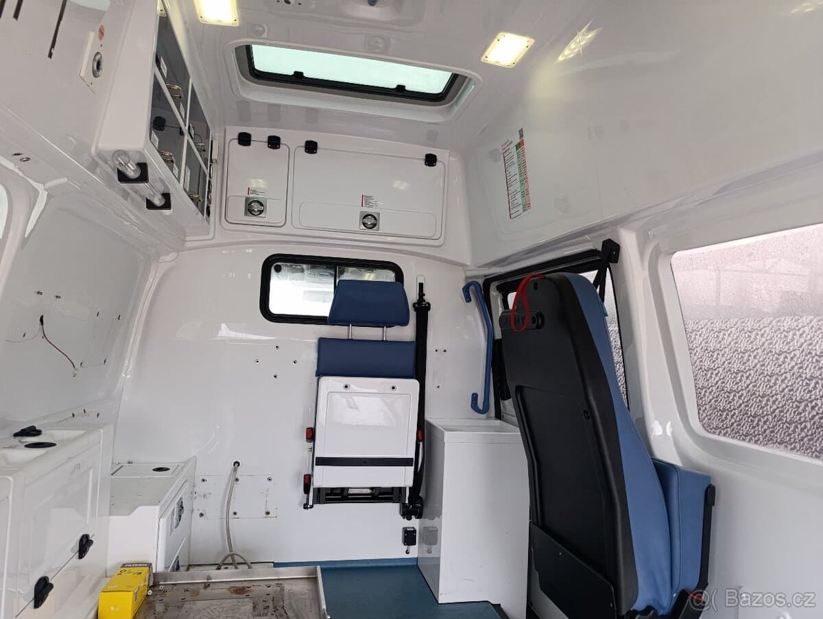 2019 Volkswagen TRANSPORTER - 10