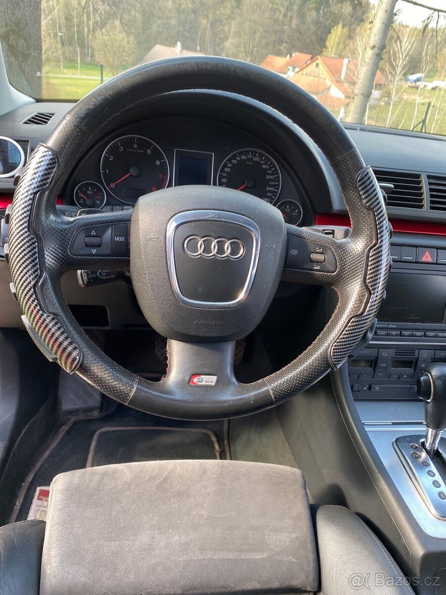 2004 Audi A4 - 10