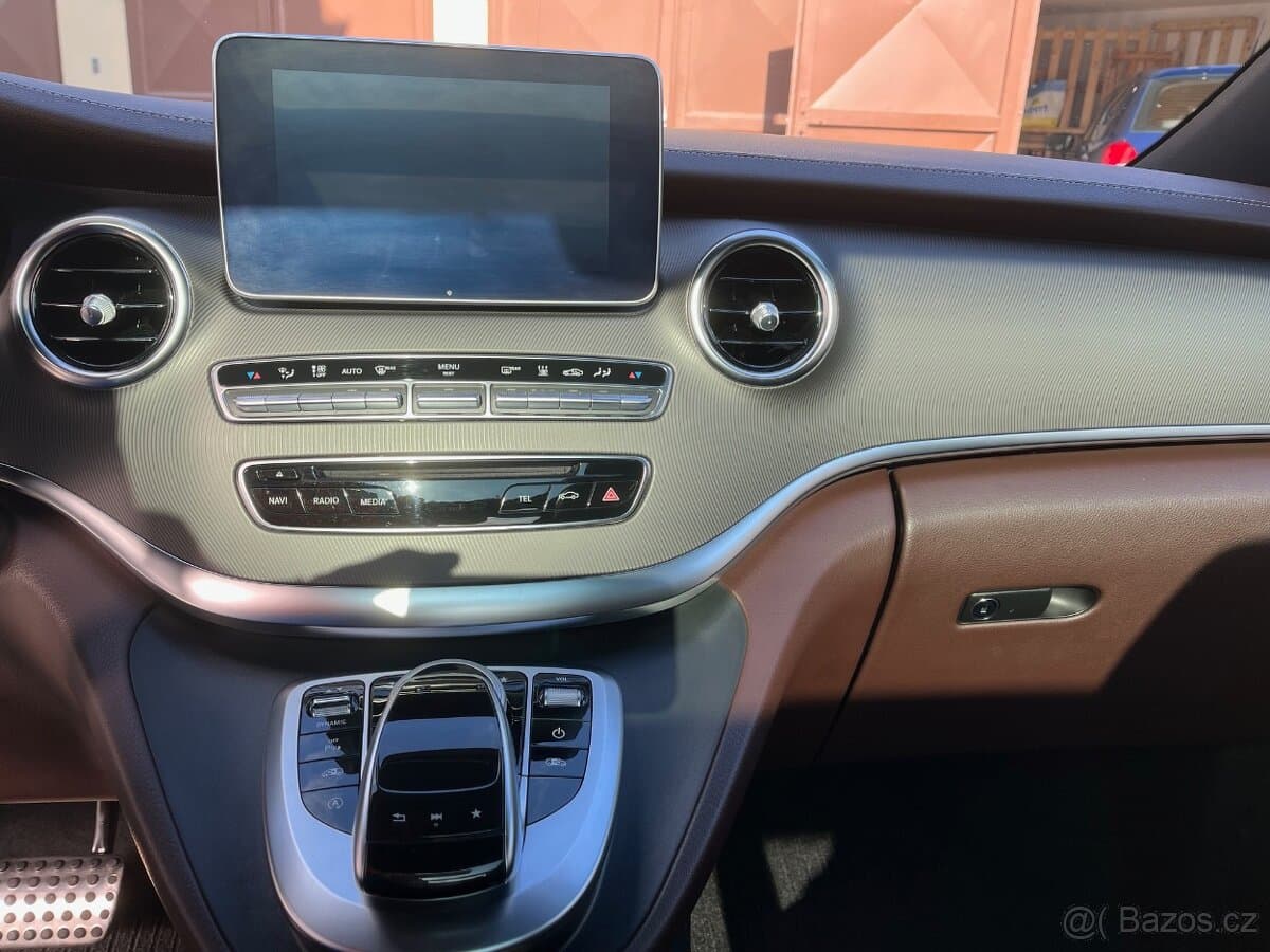 2019 Mercedes-Benz OSTATNÍ - 10