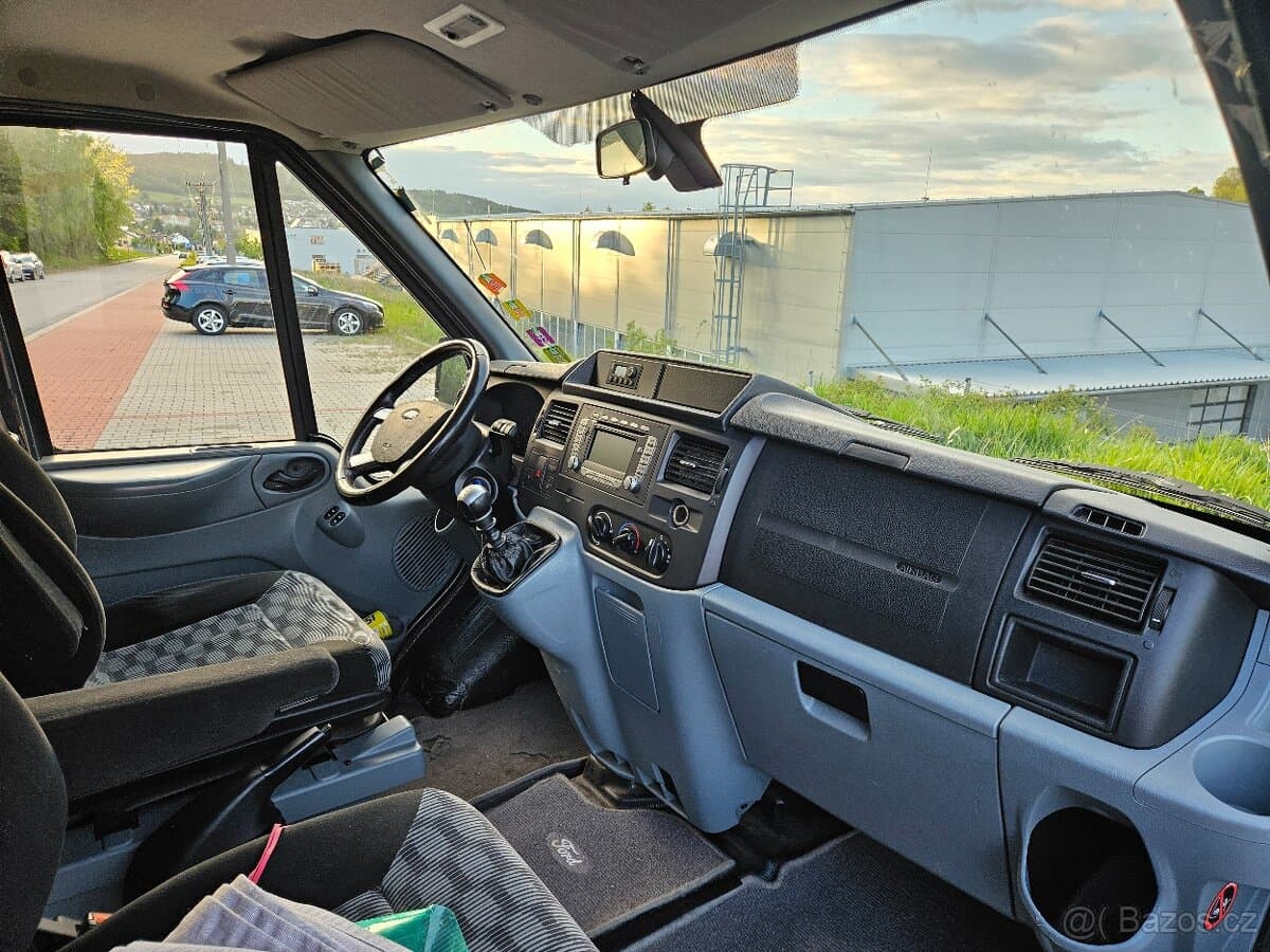2009 Ford TRANSIT - 10