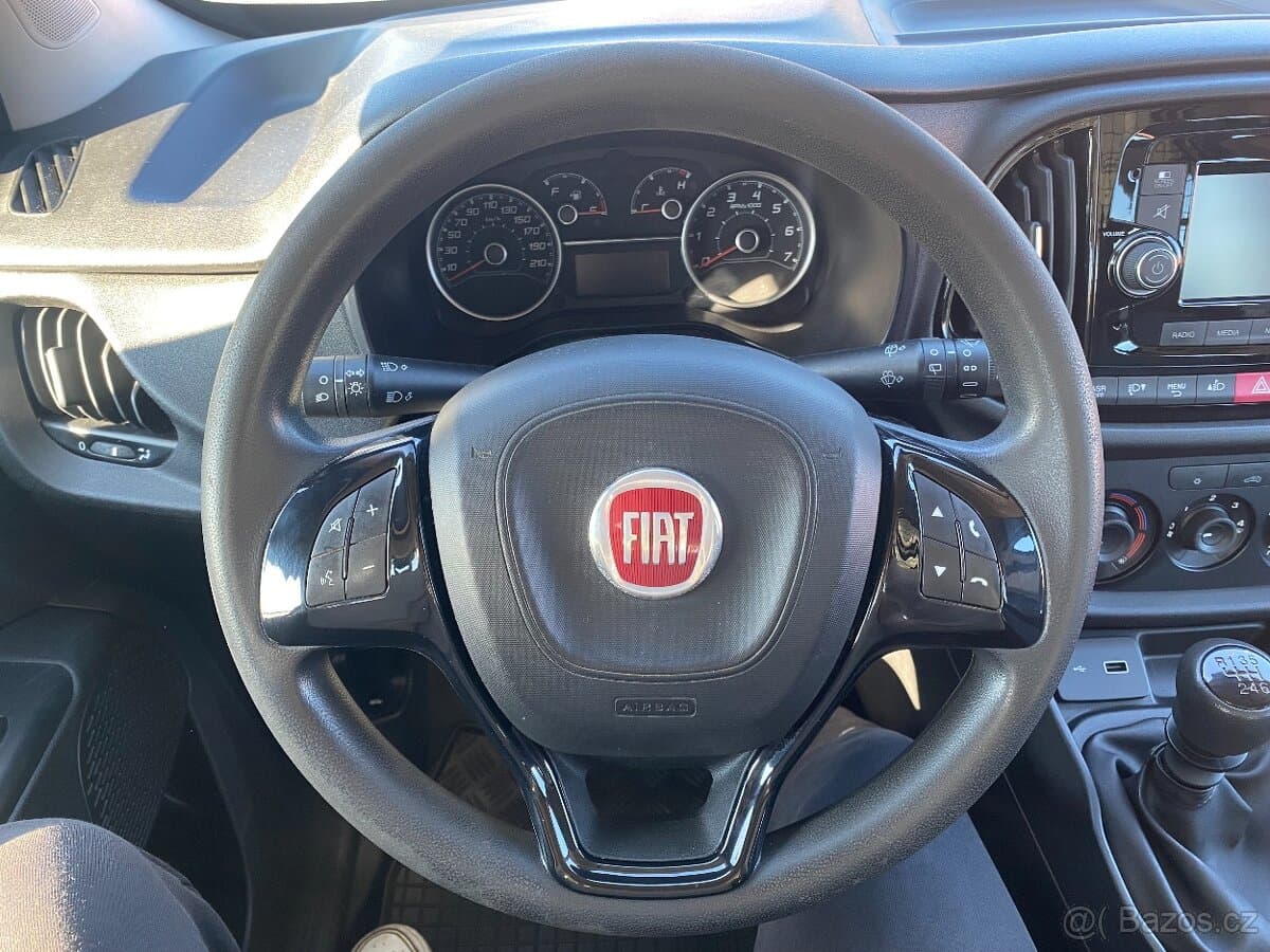 2019 Fiat DOBLO - 10