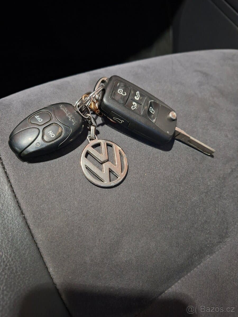 2012 Volkswagen MULTIVAN - 10