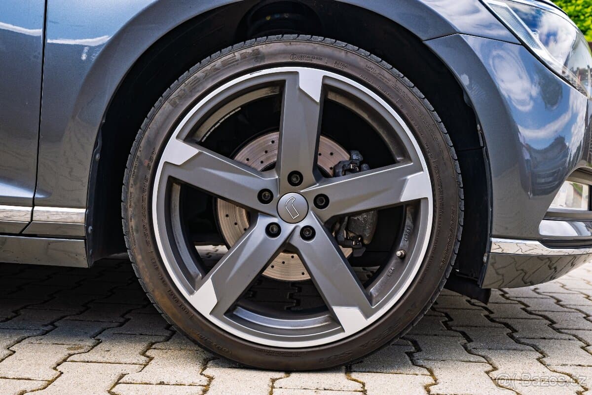 2016 Volkswagen PASSAT - 10