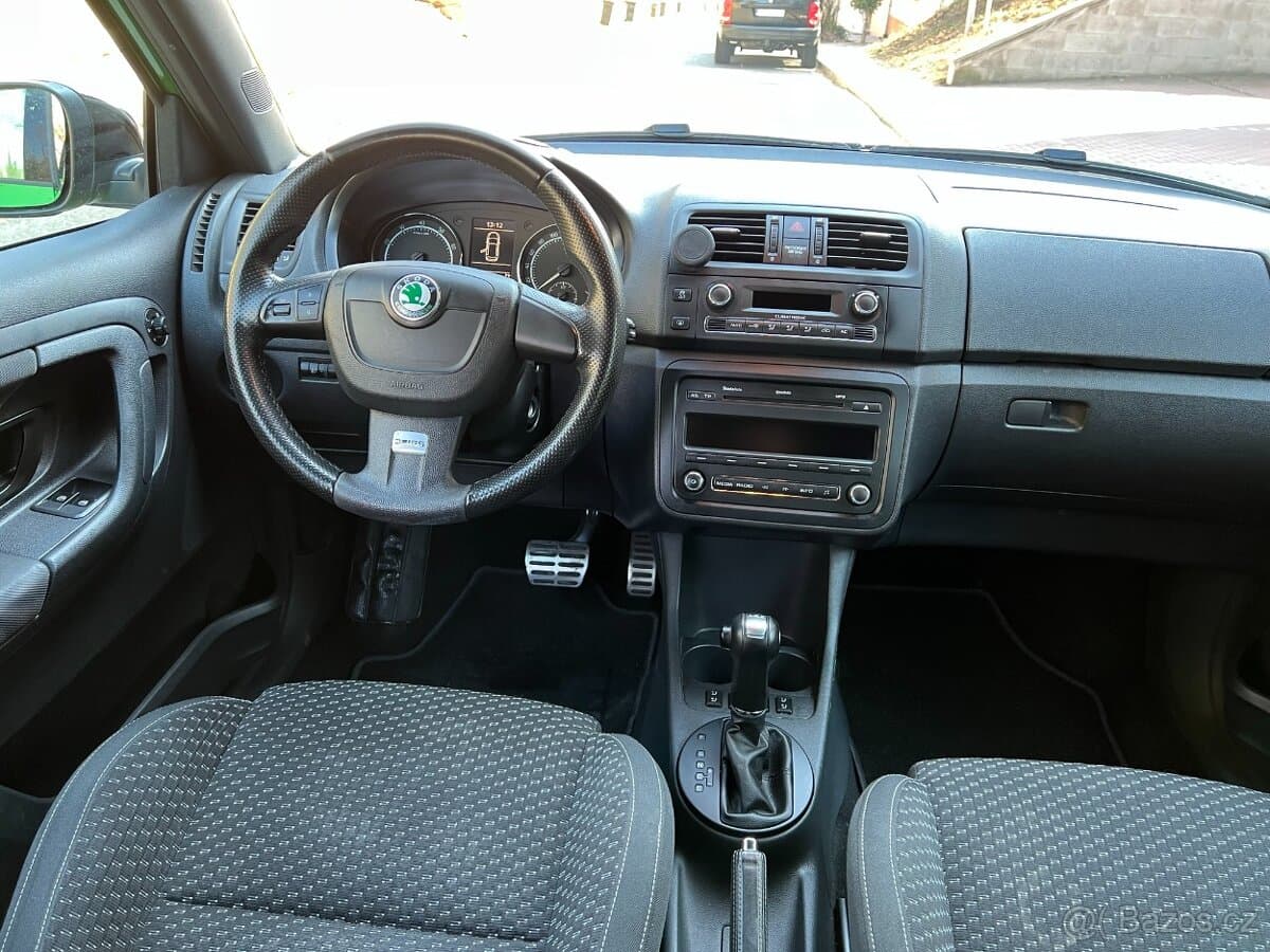 2011 Škoda FABIA - 10