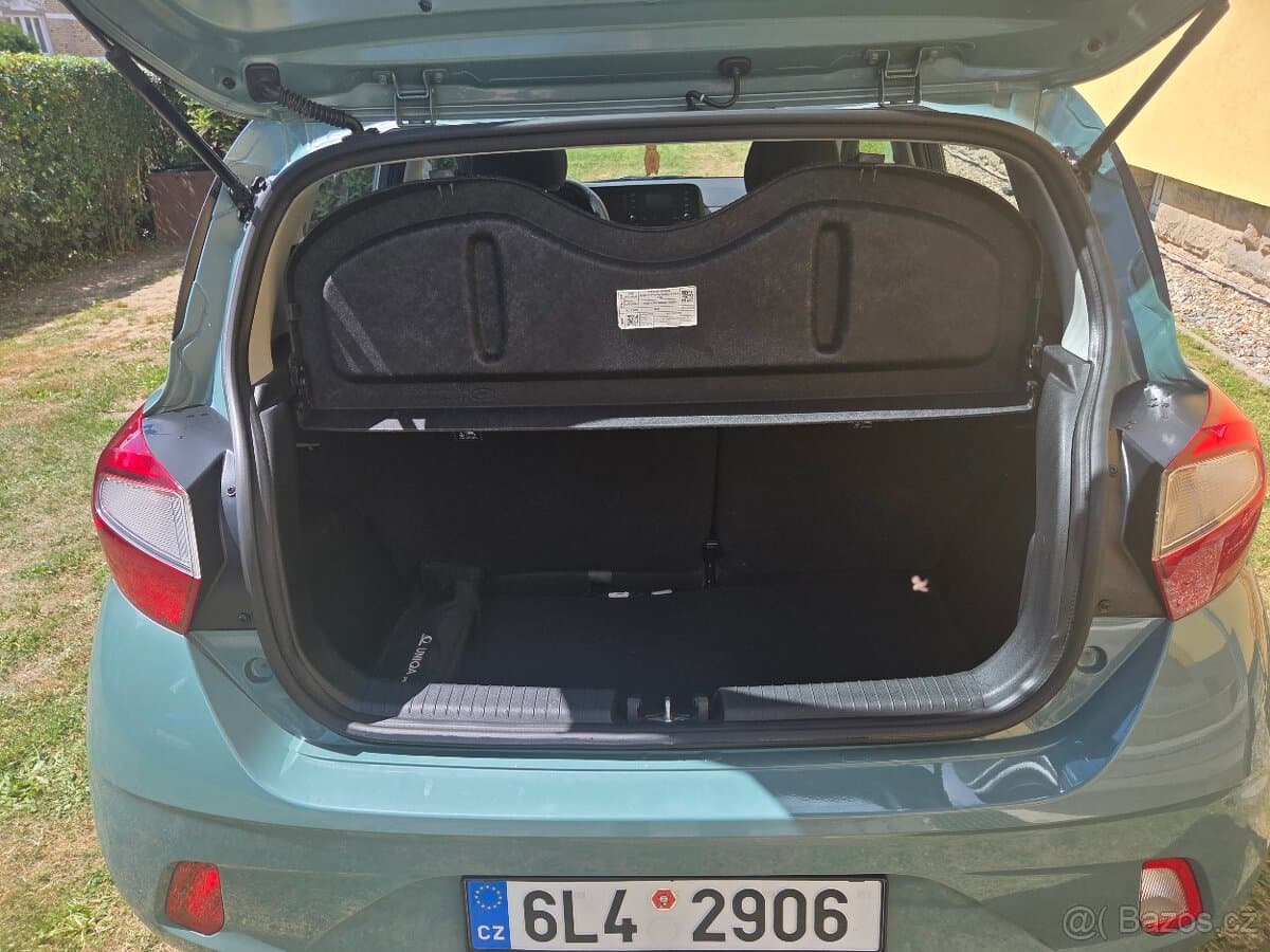 2022 Hyundai i10 - 10