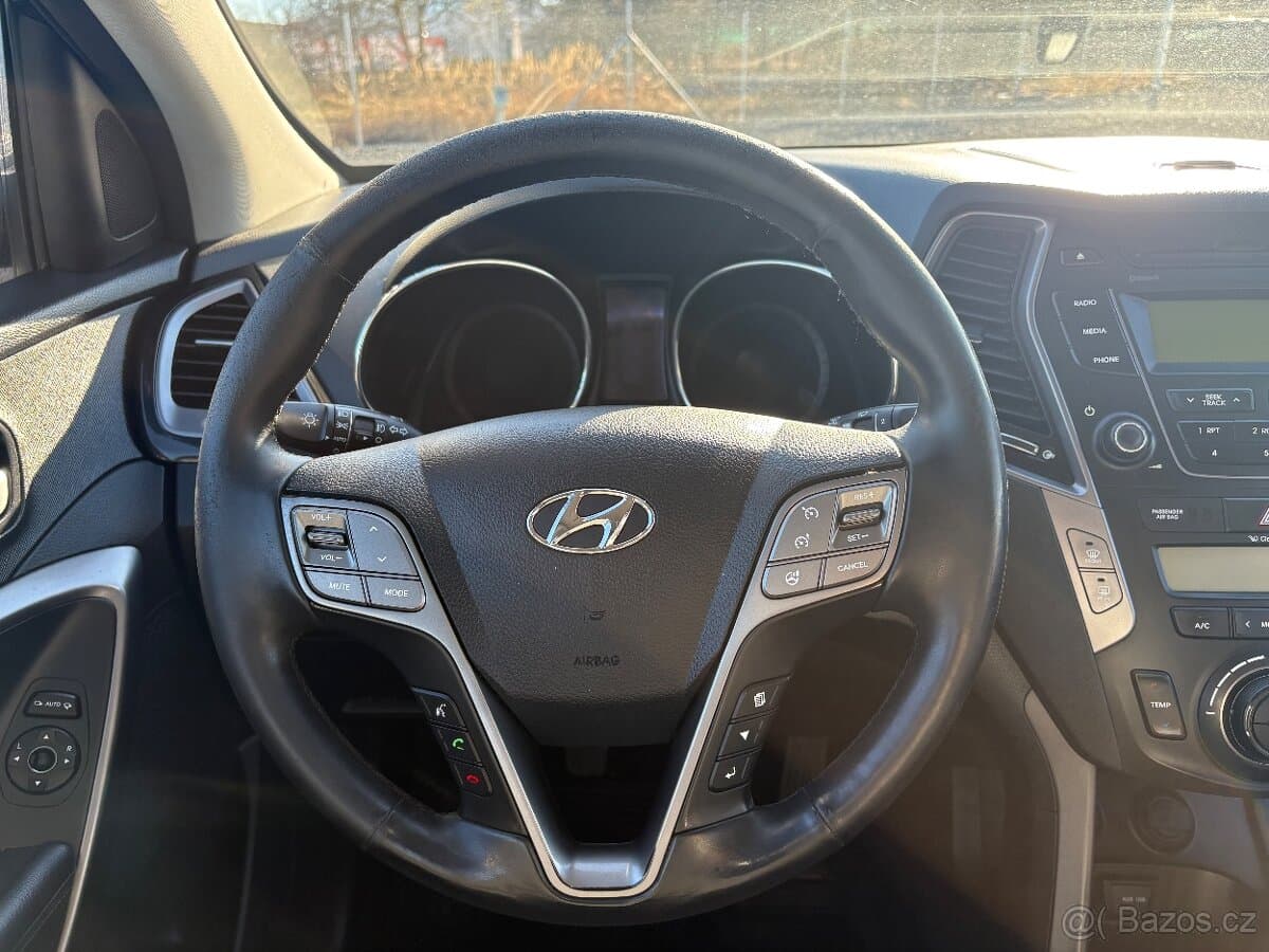 2014 Hyundai SANTA FE - 10