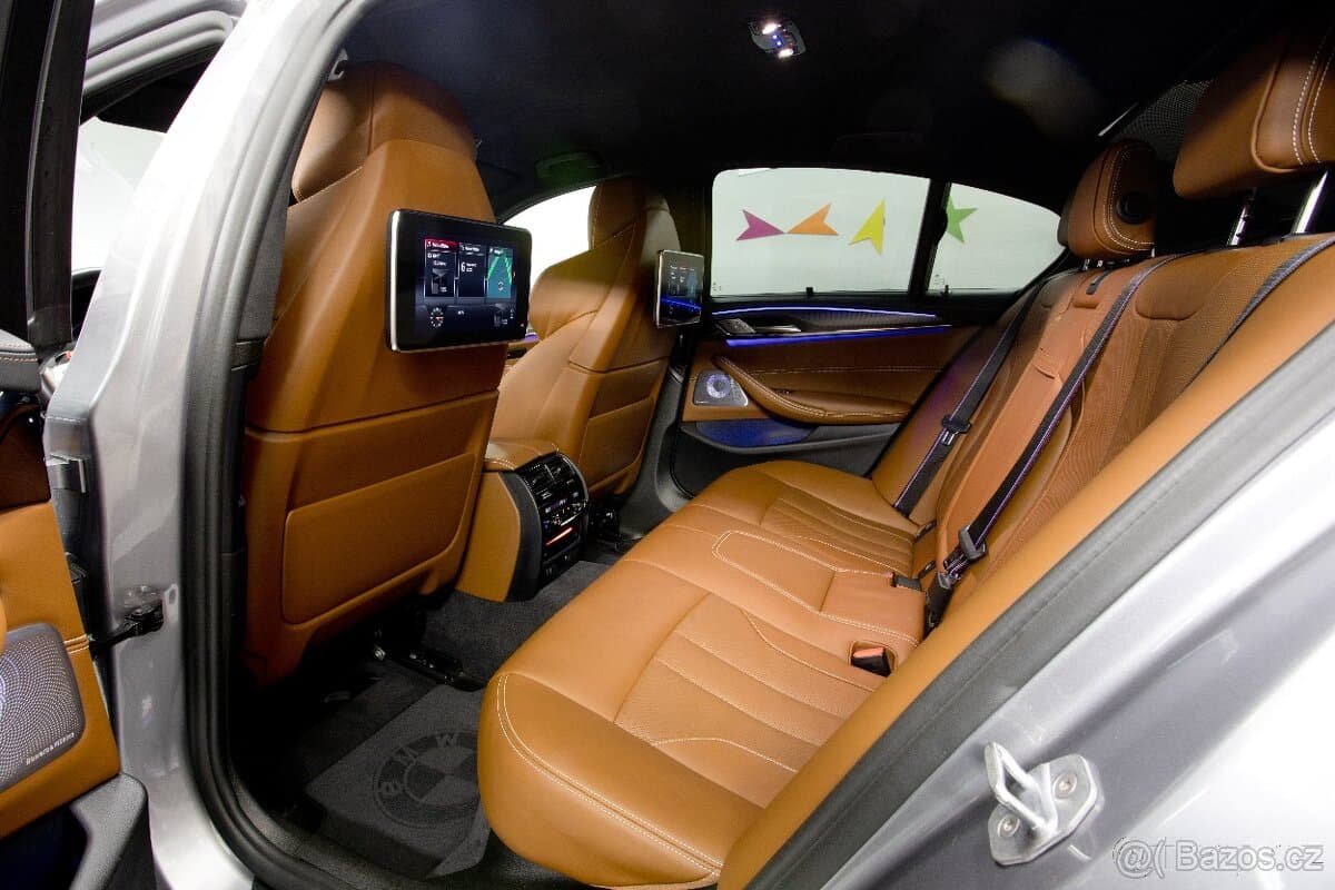 2019 BMW M5 - 10