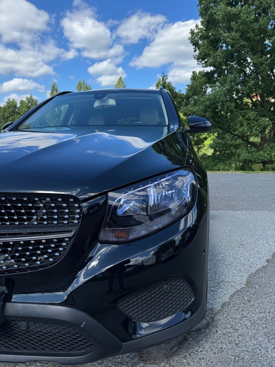 2016 Mercedes-Benz GLC - 10