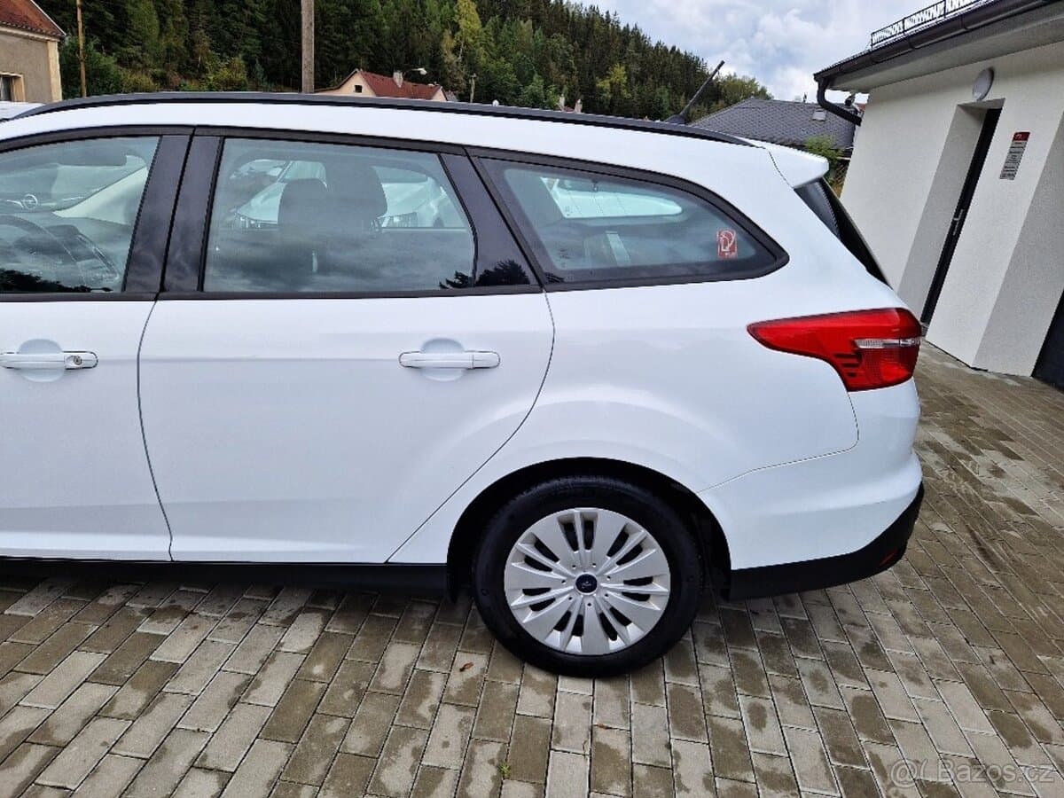 2018 Ford FOCUS - 10