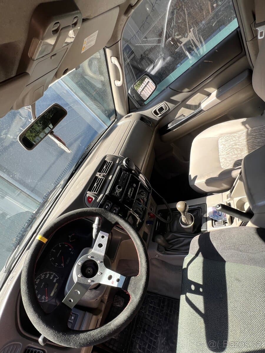 Nissan PATROL - 10