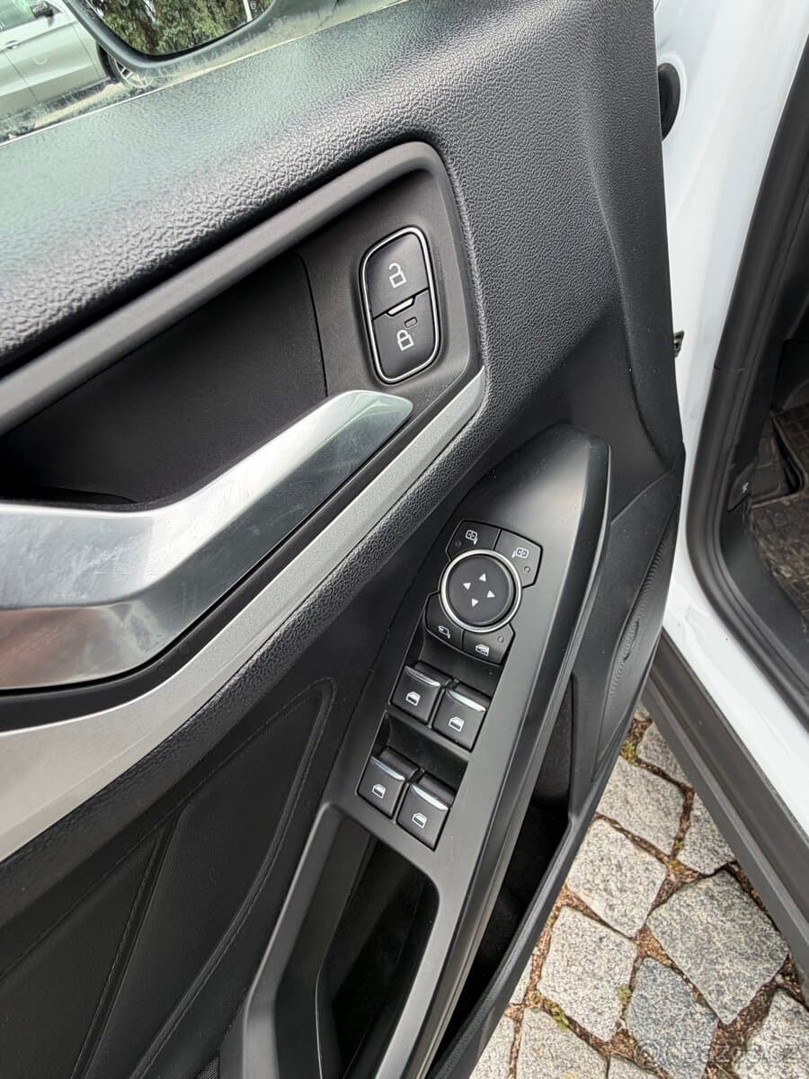 2018 Ford FOCUS - 10