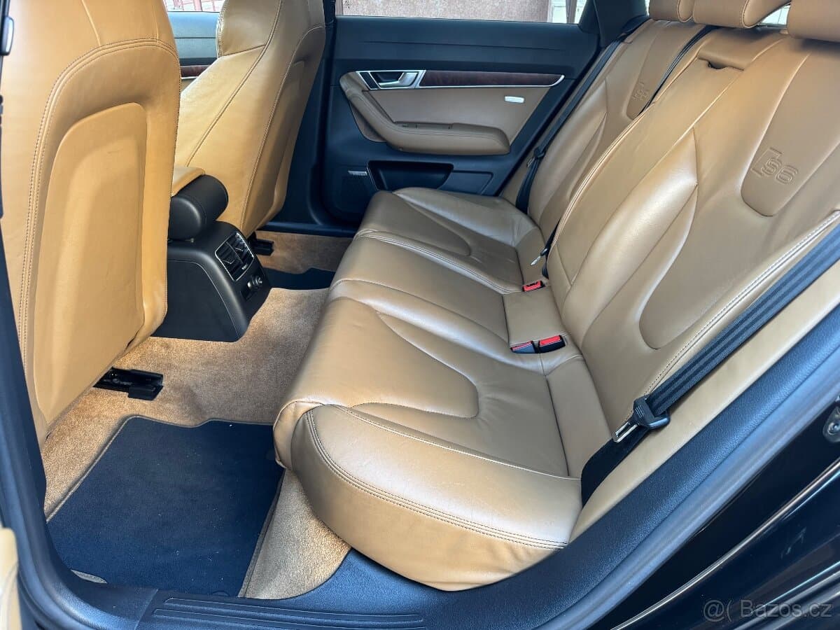 2007 Audi S6 - 10