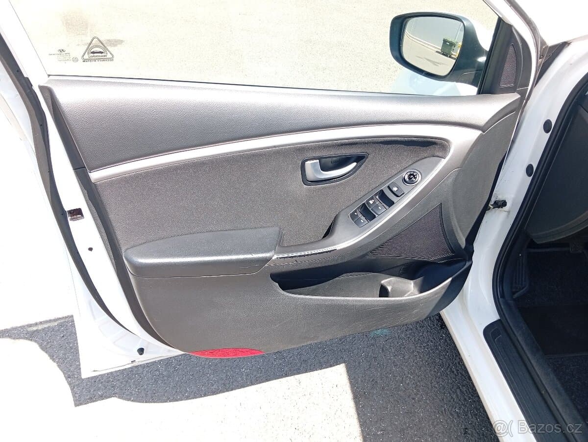 2017 Hyundai i30 - 10