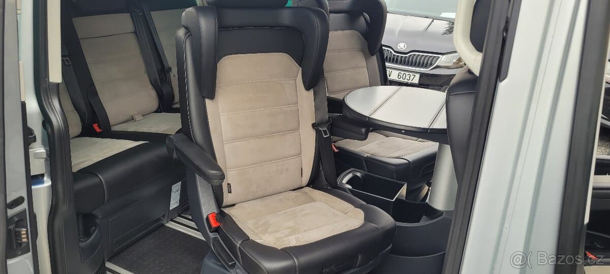 2017 Volkswagen MULTIVAN - 10