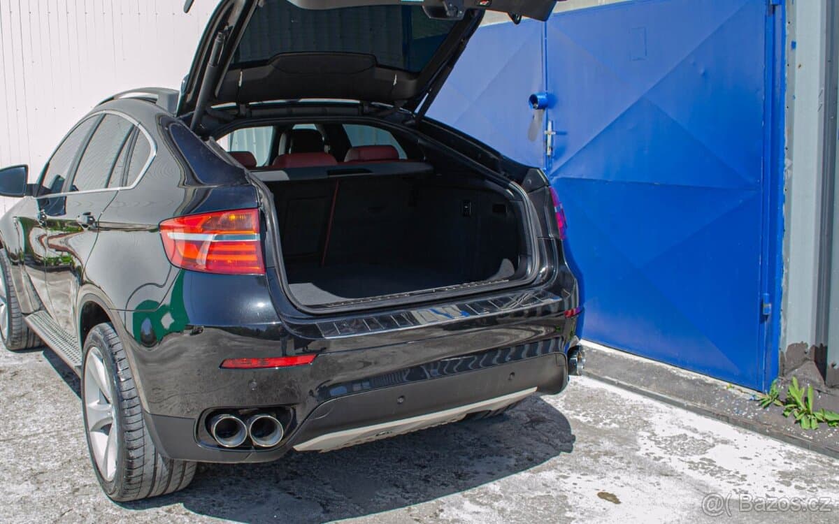 2012 BMW X6 - 10