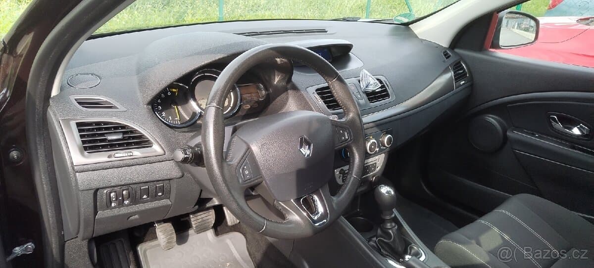 2014 Renault MEGANE - 10