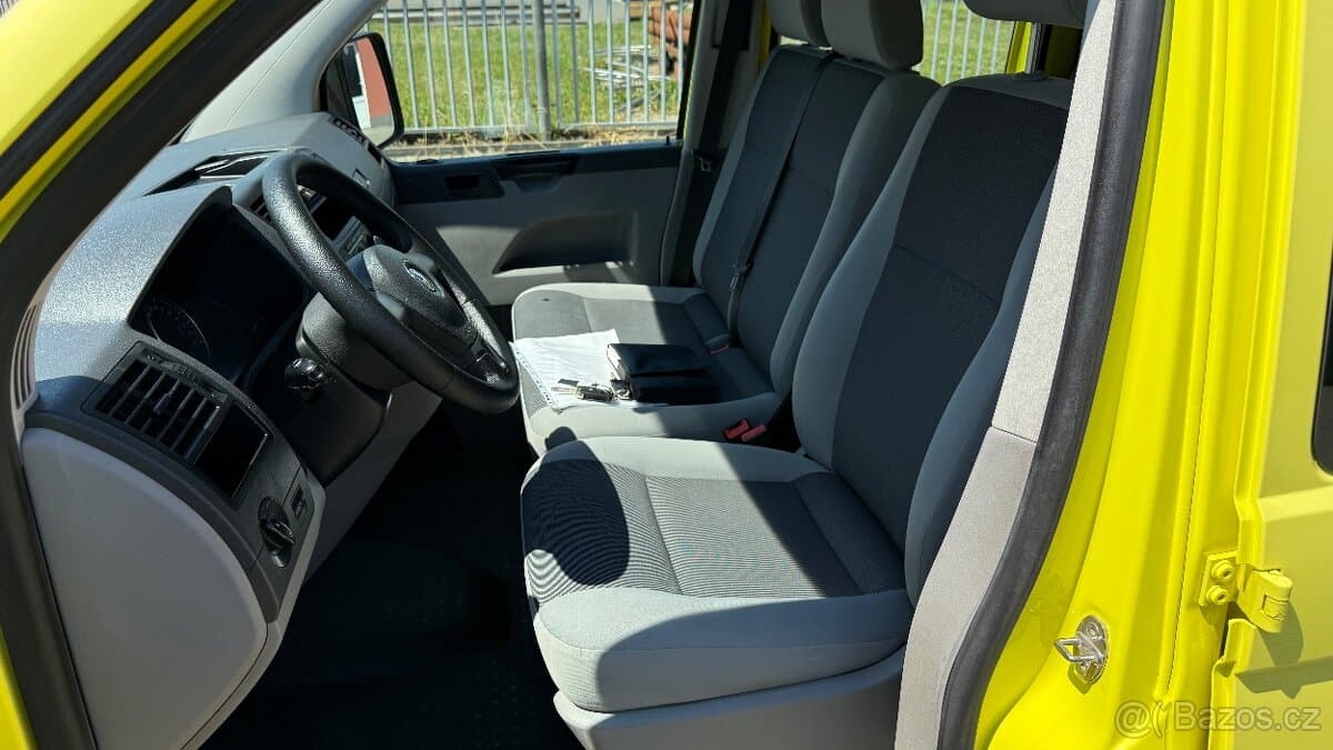 2015 Volkswagen TRANSPORTER - 10