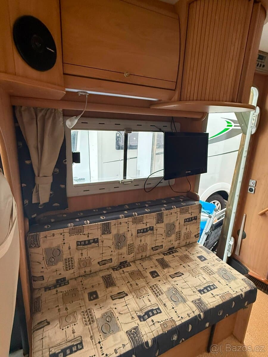Mercedes-Benz SPRINTER - 10