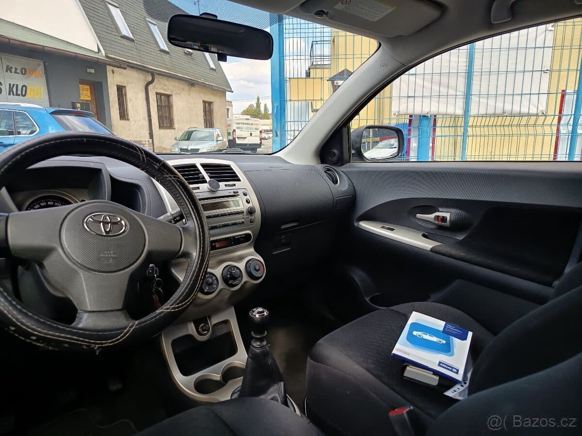 2010 Toyota OSTATNÍ - 10
