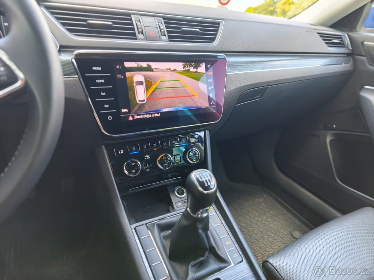 2021 Škoda SUPERB - 10