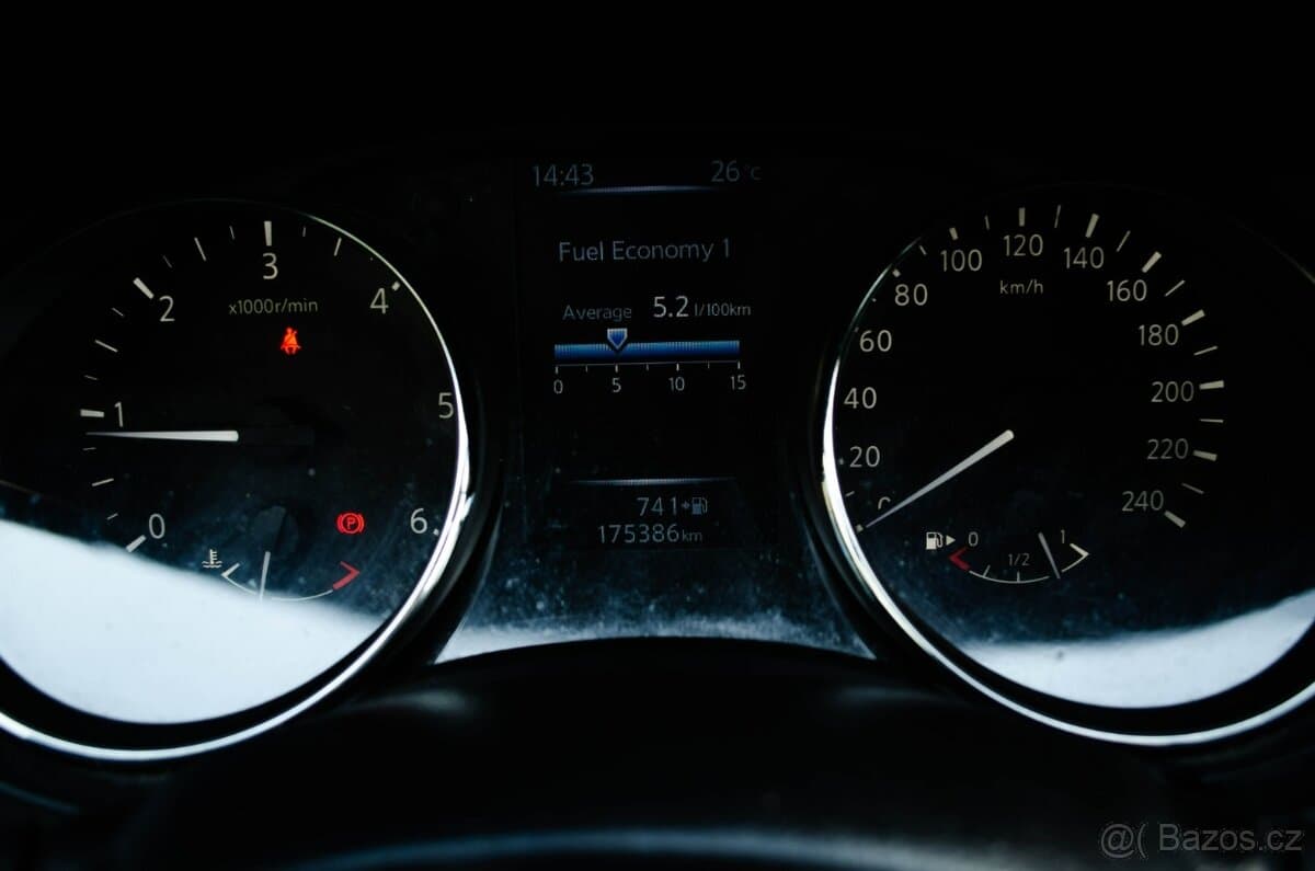 2014 Nissan QASHQAI - 10