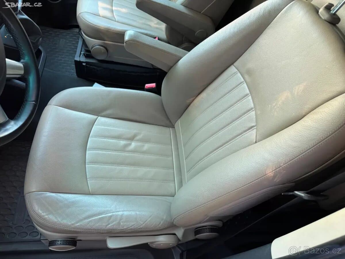 2012 Mercedes-Benz VIANO - 10