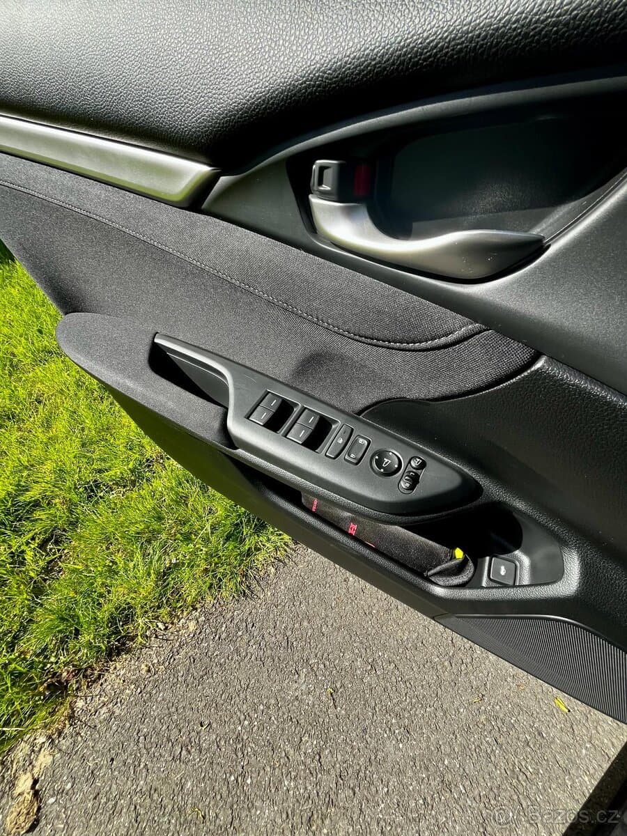 2021 Honda CIVIC - 10