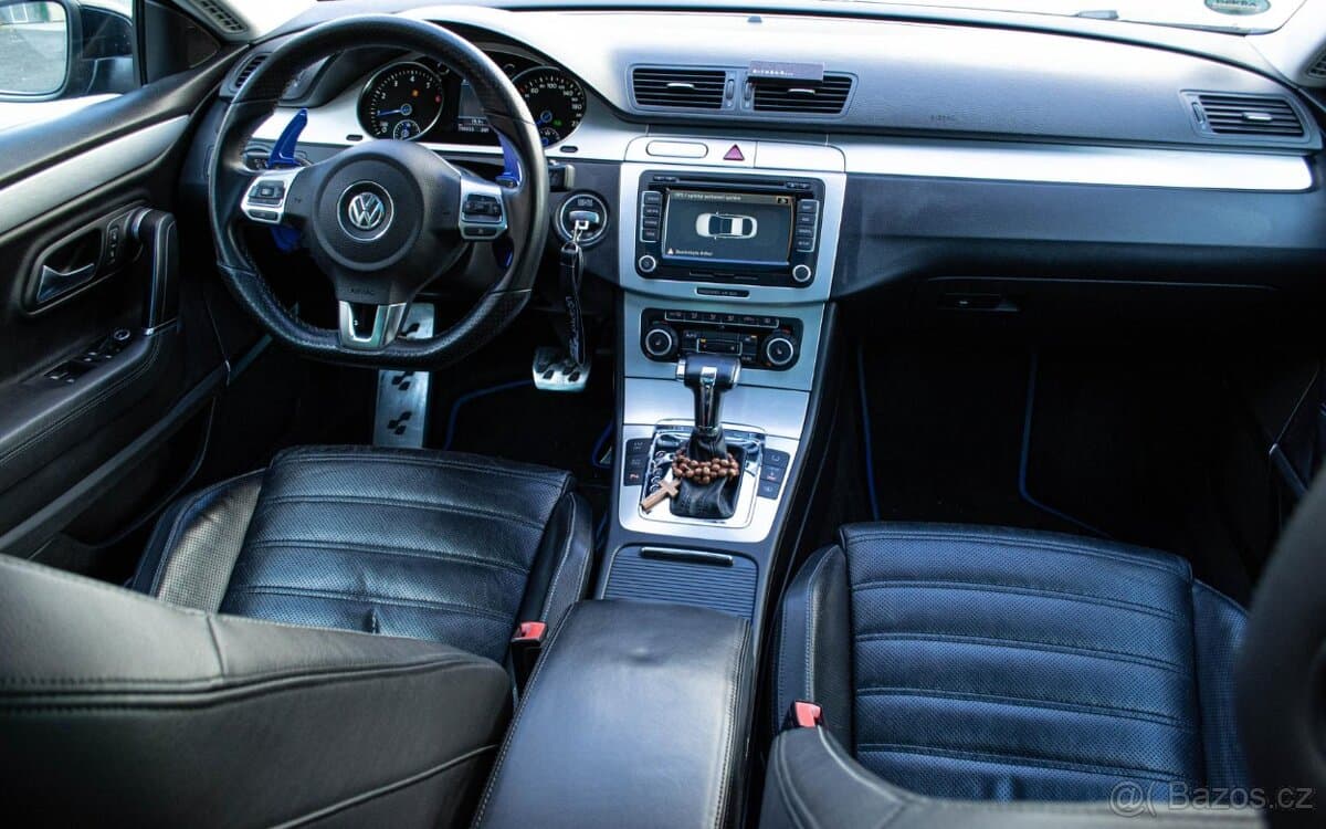 2010 Volkswagen PASSAT CC - 10