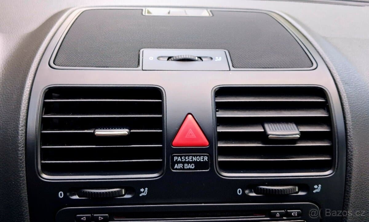 2009 Volkswagen JETTA - 10