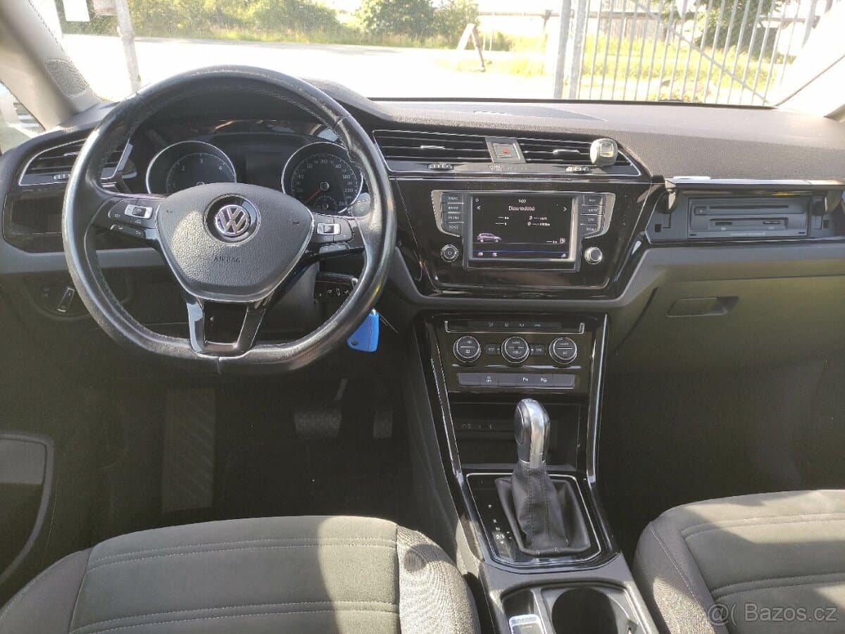2017 Volkswagen TOURAN - 10