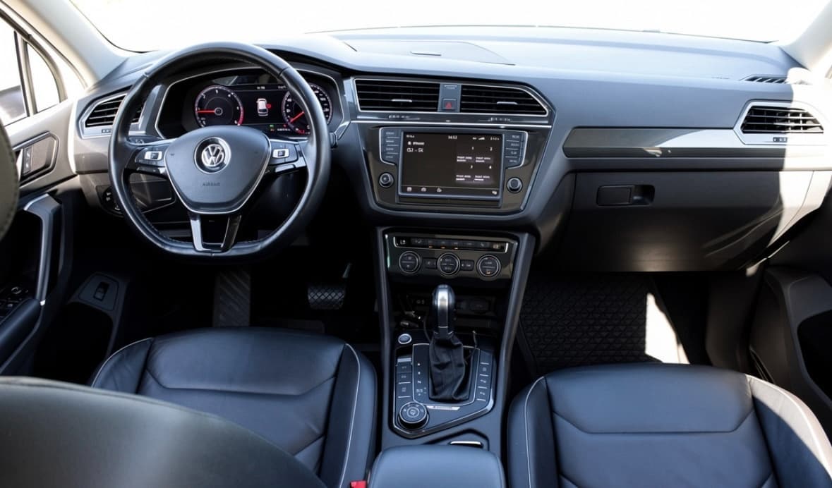 2016 Volkswagen TIGUAN - 10