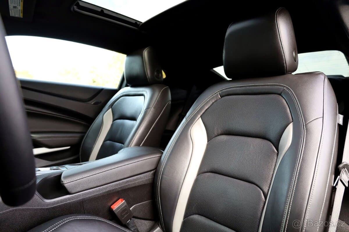 2021 Chevrolet CAMARO - 10