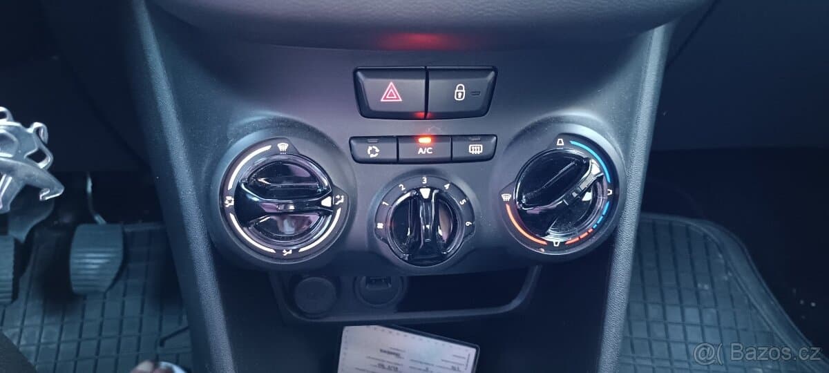 2019 Peugeot 208 - 10