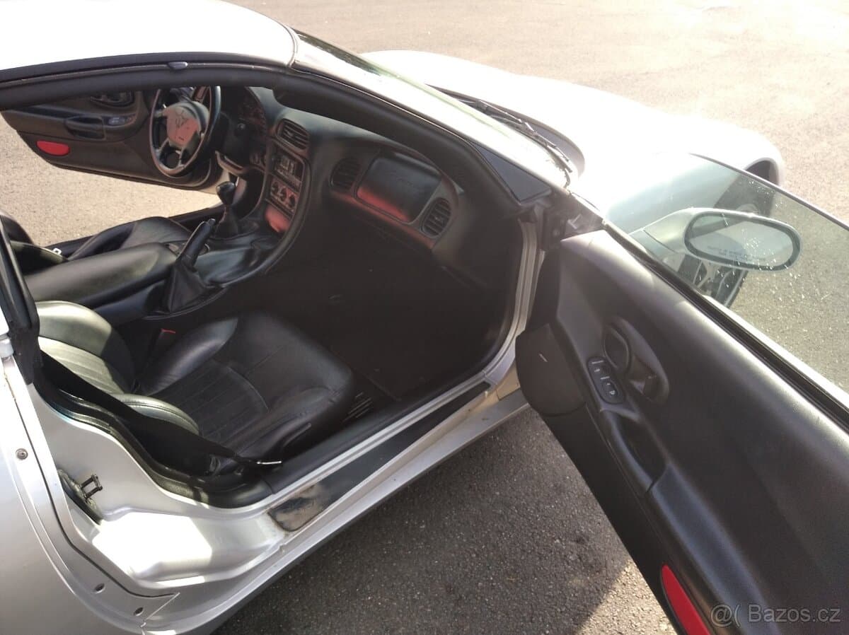 2001 Chevrolet CORVETTE - 10