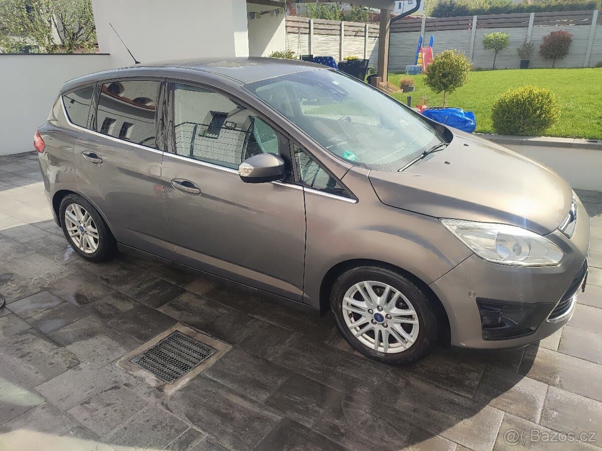 2013 Ford C-MAX - 10