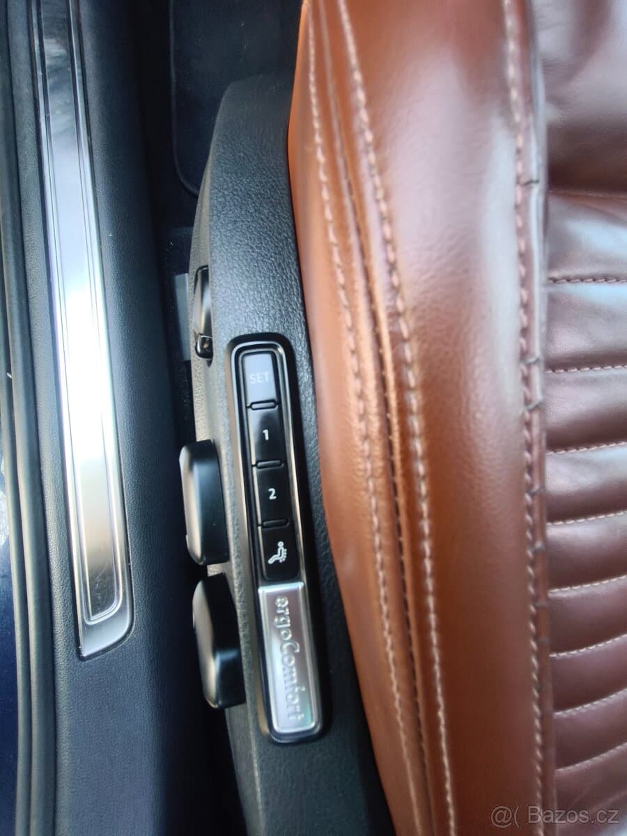 2015 Volkswagen PASSAT - 10