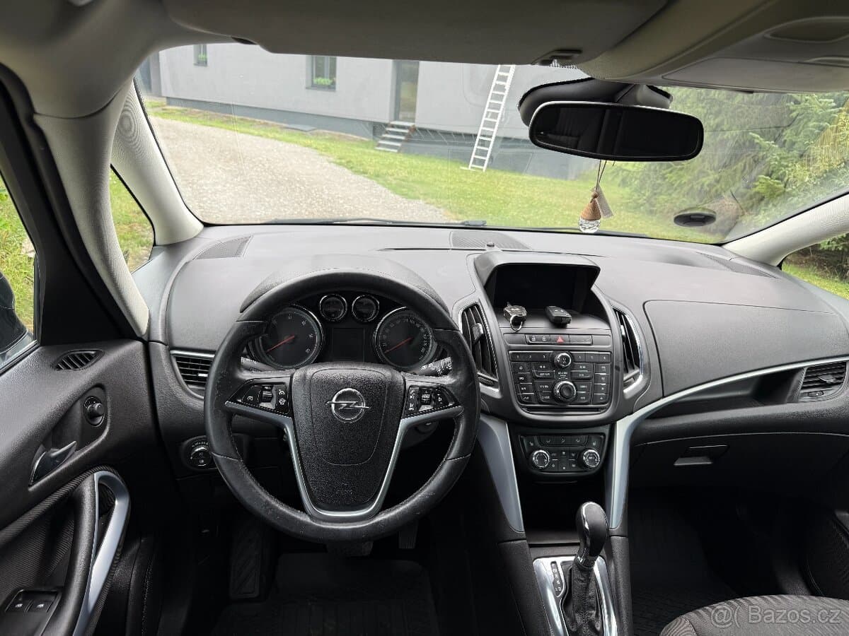 2016 Opel ZAFIRA - 10