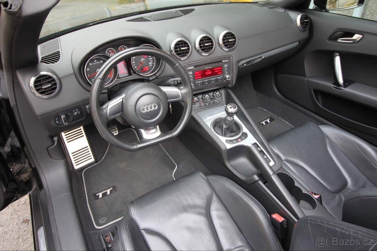 2007 Audi TT - 10
