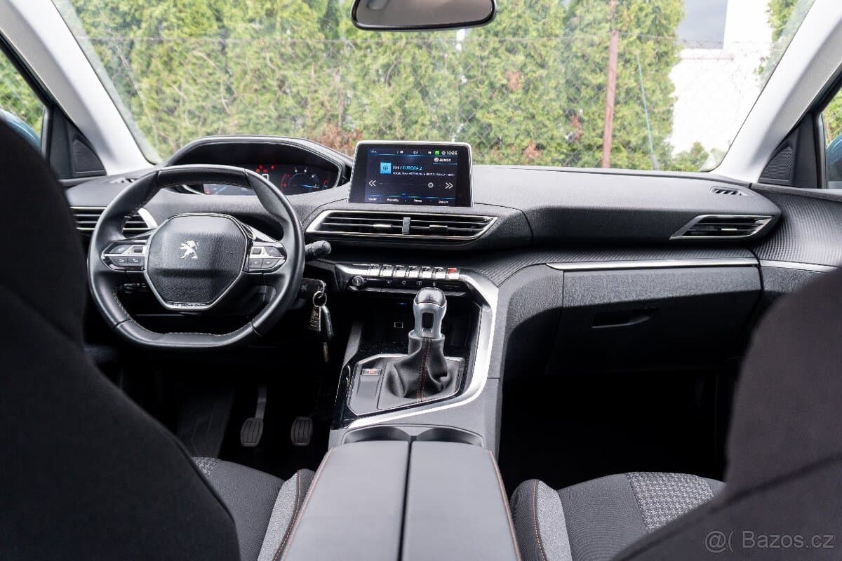 2018 Peugeot 5008 - 10
