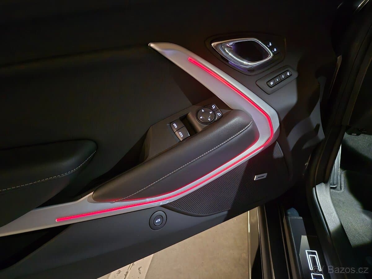 2022 Chevrolet CAMARO - 10