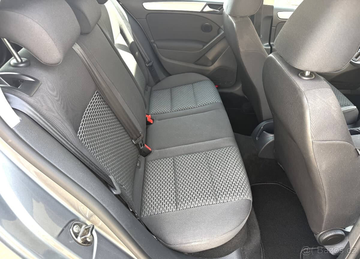 2009 Volkswagen GOLF - 10