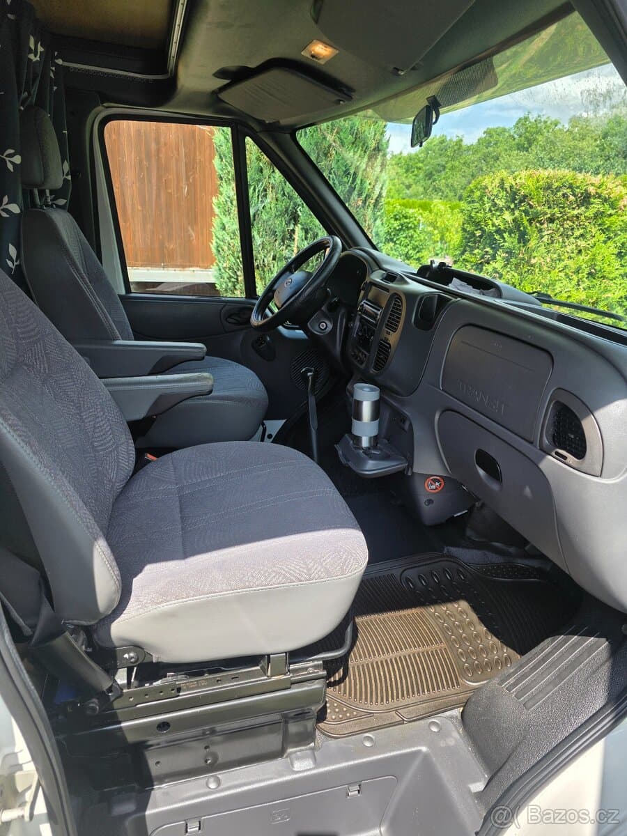 2006 Ford TRANSIT - 10